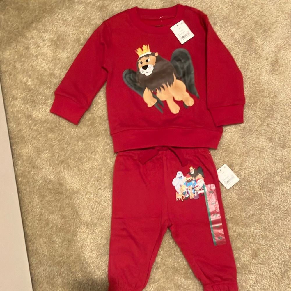 Rudolph the red nosed reindeer kids sweatshirt and sweatpants set -18 months